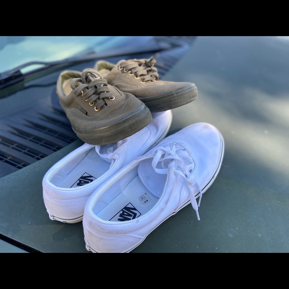 Vans - Picture 3 of 4